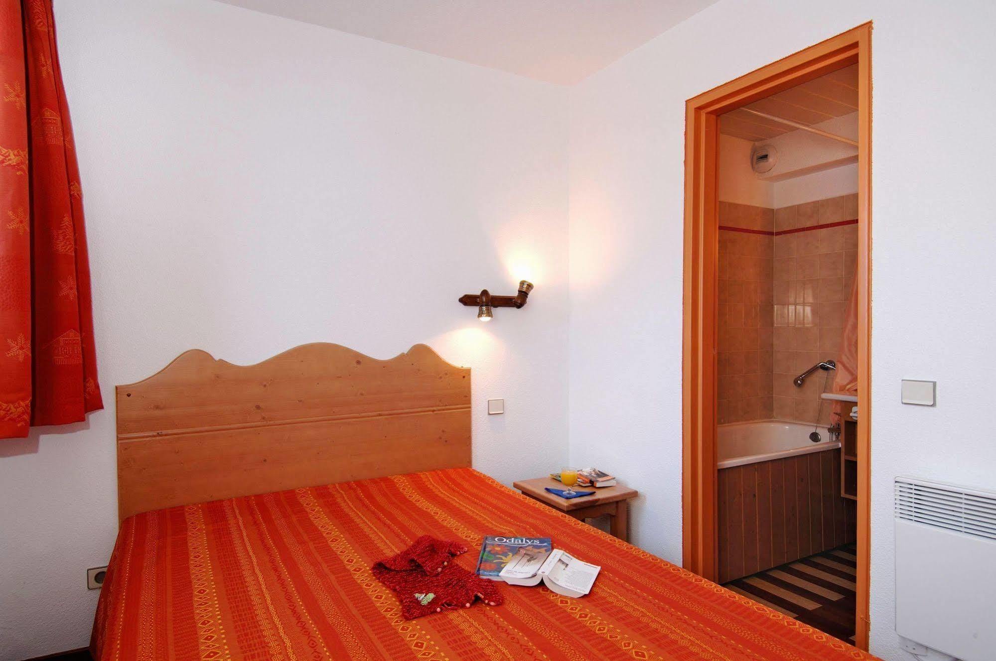 Residence Odalys Le Hameau Du Borsat ティニュ エクステリア 写真