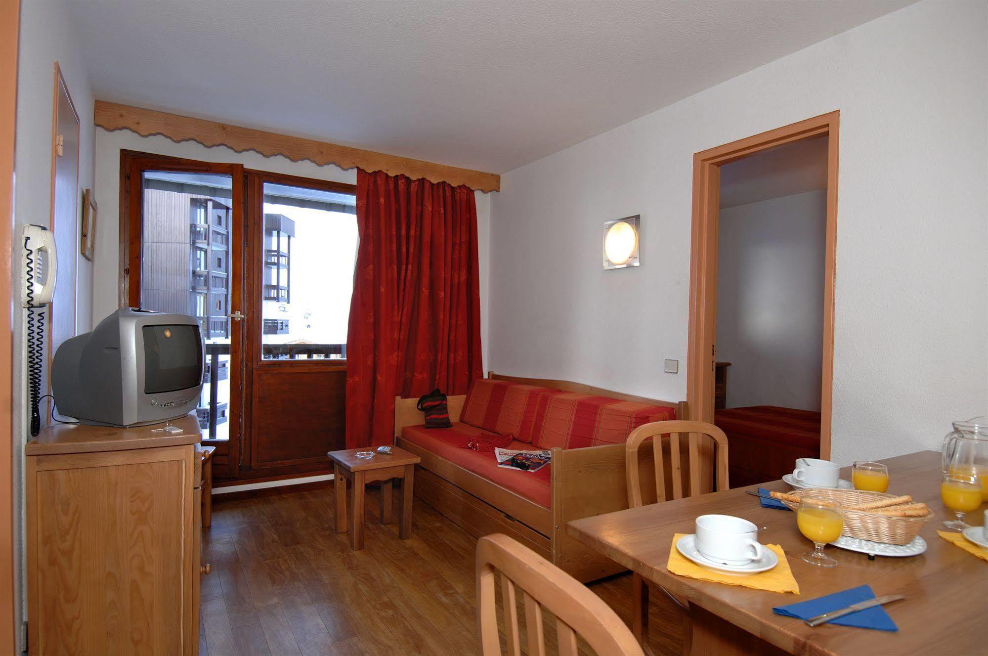 Residence Odalys Le Hameau Du Borsat ティニュ エクステリア 写真
